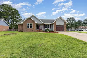 974 Eastman Rd, Fayetteville, NC 28314 - Photo 1