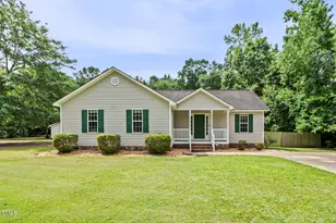 436 Madison Ave, Princeton, NC 27569 - Photo 1