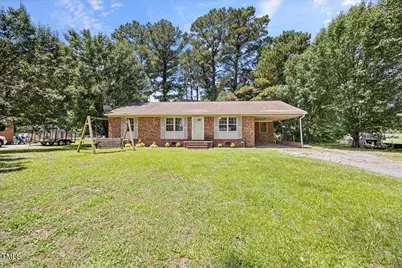128 W Hill Street, Goldsboro, NC 27534 - Photo 1