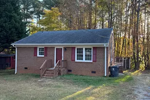 818 Wakefield Ave, Henderson, NC 27536 - Photo 1