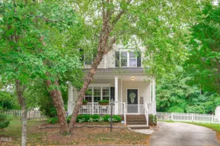 533 E Maple Ave, Holly Springs, NC 27540 - Photo 1