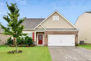 346 E Painted Way, Clayton, NC 27527 - Photo 1