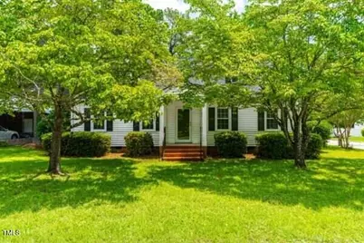 509 S McKay Avenue, Dunn, NC 28334 - Photo 1