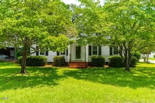 509 S McKay Ave, Dunn, NC 28334 - Photo 1