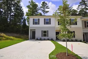 12 Rochambeau Ct, Durham, NC 27704 - Photo 1