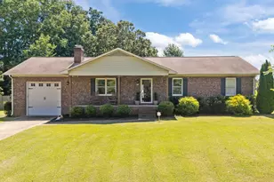 206 Arlington Cir, Sanford, NC 27330 - Photo 1