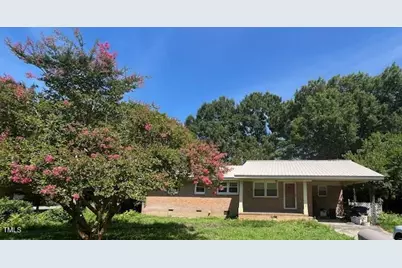 204 Britt Street, Smithfield, NC 27577 - Photo 1