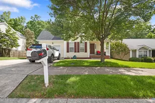 401 Holly Thorn Trace, Holly Springs, NC 27540 - Photo 1