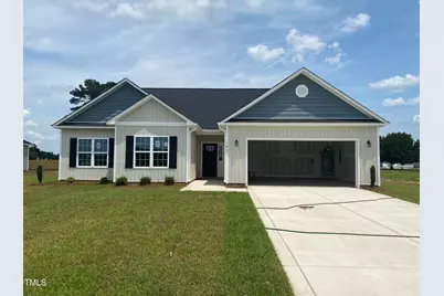 102 Nova Place, Pikeville, NC 27863 - Photo 1