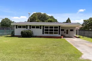 603 E Hill St, Benson, NC 27504 - Photo 1