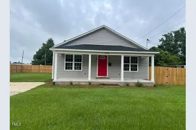 301 W Duke Street, Dunn, NC 28334 - Photo 1