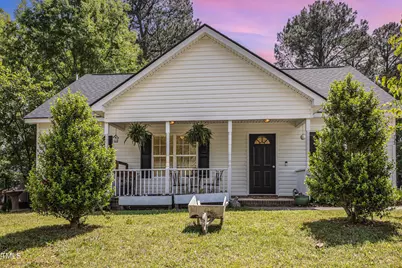 722 E Pine Avenue, Wake Forest, NC 27587 - Photo 1