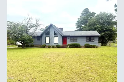 3522 Golfview Road, Hope Mills, NC 28348 - Photo 1