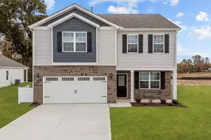 1009 Middlecrest Dr, Rocky Mount, NC 27804 - Photo 1