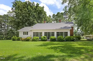 2360 Warrenton Rd, Henderson, NC 27537 - Photo 1