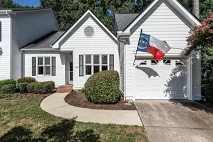 220 Vinca Cir, Cary, NC 27513 - Photo 1