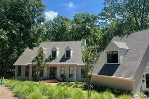 2 Crow Hollow, Chapel Hill, NC 27514 - Photo 1