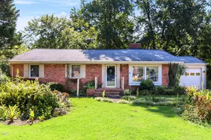 707 W Morris Cir, Dunn, NC 28334 - Photo 1