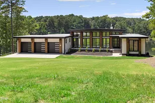 704 Russell St, Sanford, NC 27330 - Photo 1