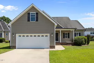 904 Willowleaf Ct, Dunn, NC 28334 - Photo 1
