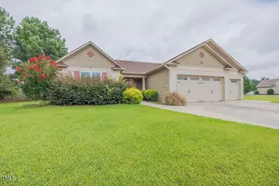 18 Abacos Ct, Clayton, NC 27520 - Photo 1