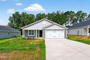 438 Windemere Dr, Fayetteville, NC 28314 - Photo 1