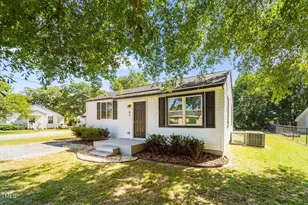 93 W Hamer St, Coats, NC 27521 - Photo 1