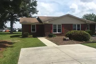 2 N Sussex Dr, Smithfield, NC 27577 - Photo 1