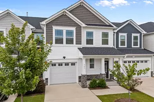 747 Creekway Dr, Fuquay-Varina, NC 27526 - Photo 1