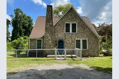 1203 Dorsey Avenue, Henderson, NC 27536 - Photo 1