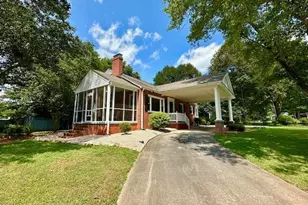 1542 Oakdale Cir, Henderson, NC 27536 - Photo 1