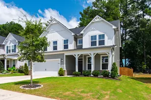 303 Forestview Crst Wy, Fuquay-Varina, NC 27526 - Photo 1