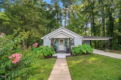 442 E Stallings Street, Clayton, NC 27520 - Photo 1