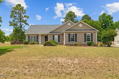 11 Sawtooth Oak Circle, Bunnlevel, NC 28323 - Photo 1