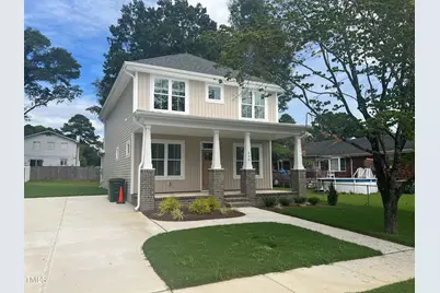 408 W Stallings Street, Clayton, NC 27520 - Photo 1