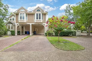 703 Marketview Ct, Fayetteville, NC 28301 - Photo 1