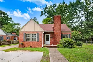 710 S 2nd St, Smithfield, NC 27577 - Photo 1