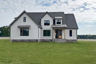 11214 Old Beulah Rd, Kenly, NC 27542 - Photo 1