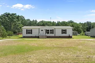 141 Pioneer Ct Ct, Lillington, NC 27546 - Photo 1