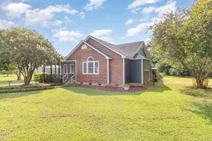 126 Crosswinds Dr, Selma, NC 27576 - Photo 1