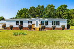 100 Blueberry Dr, Selma, NC 27576 - Photo 1