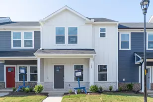 729 Chandler Stone Dr, Zebulon, NC 27597 - Photo 1