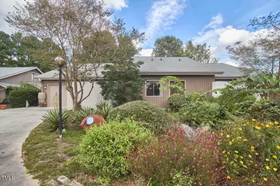 5 Bayswater Place, Chapel Hill, NC 27517 - Photo 1