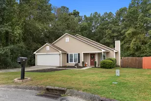 5931 Hotspur Pl, Fayetteville, NC 28306 - Photo 1