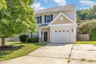 722 Blue Lake Dr, Mebane, NC 27302 - Photo 1