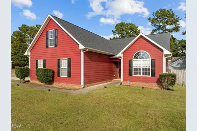 102 Washington, Raeford, NC 28376 - Photo 1