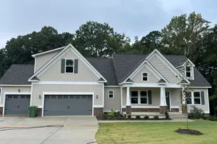 321 Busterfield Ct, Benson, NC 27504 - Photo 1