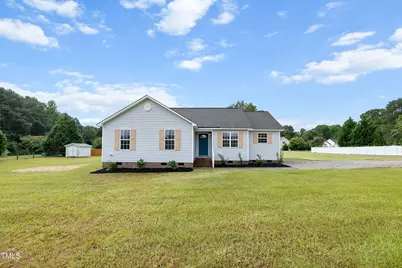 400 Rose Court, Benson, NC 27504 - Photo 1