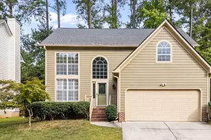 105 Trailview Dr, Cary, NC 27513 - Photo 1