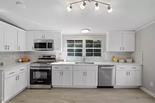 2 Christopher Dr, Sanford, NC 27332 - Photo 1